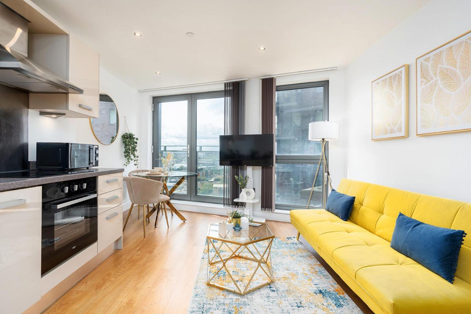 Exclusive Apartment - City Centre - Free Parking -Wifi Netflix- Juliet Balcony Лідс Екстер'єр фото